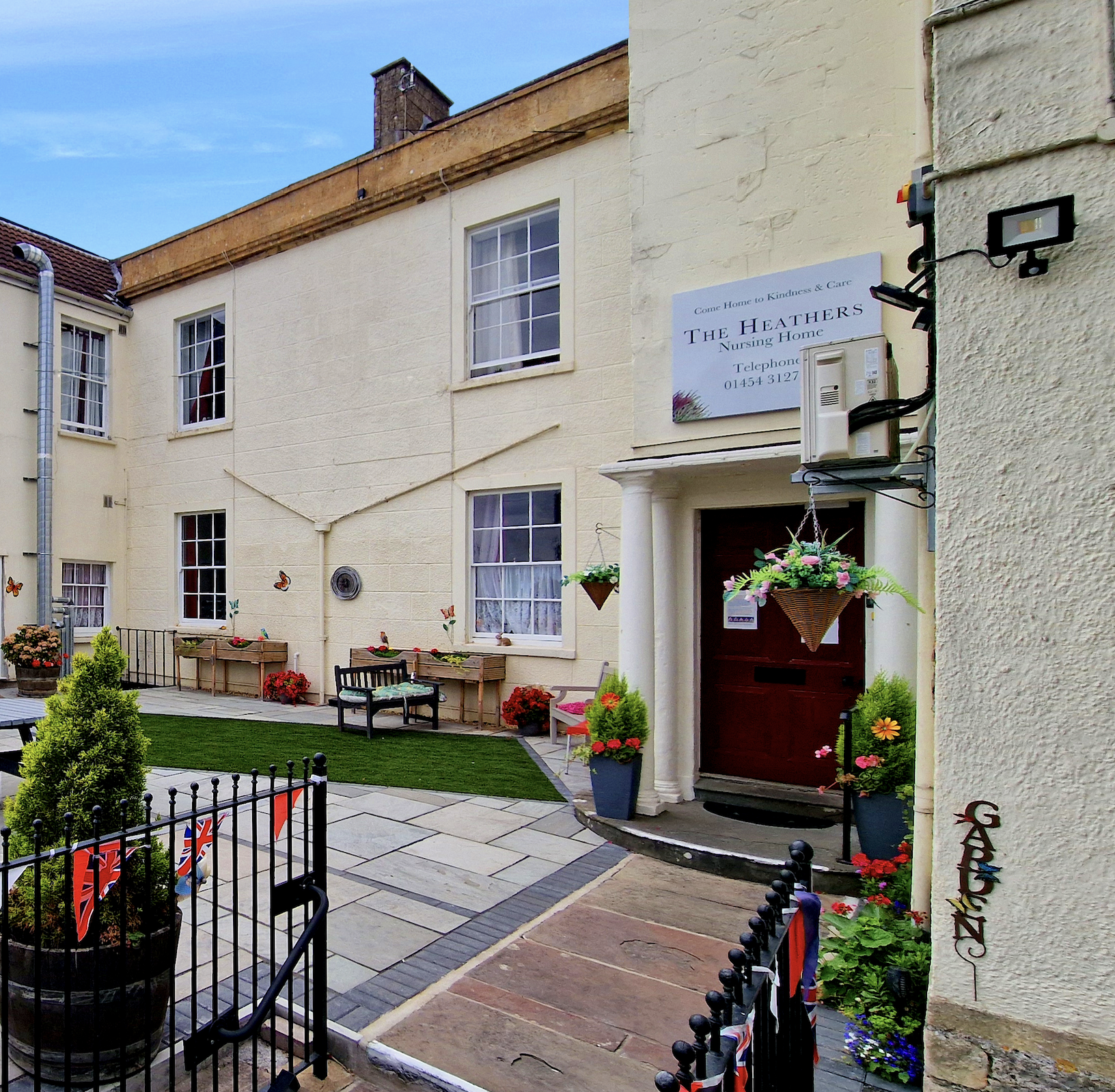 Featured Image for The Heathers